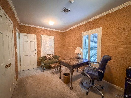 1005 Bell Road