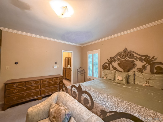 1005 Bell Road
