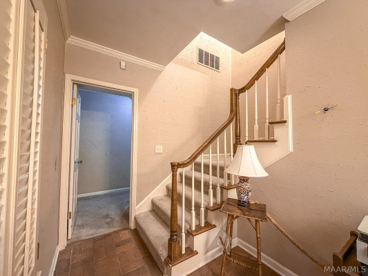 1005 Bell Road