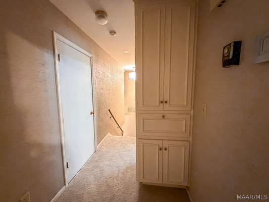 1005 Bell Road