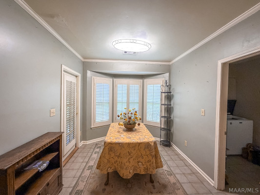 1005 Bell Road
