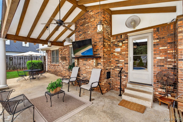 125 Fox Hollow Road