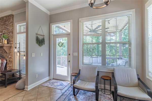 800 Brookwood Drive