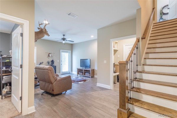 800 Brookwood Drive