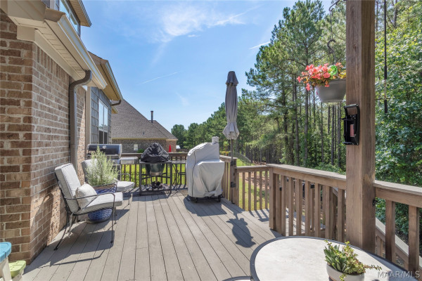 800 Brookwood Drive