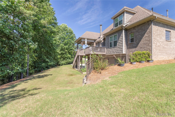 800 Brookwood Drive