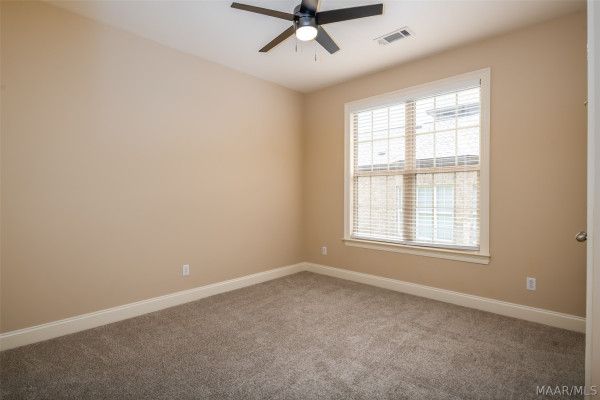 8712 Morning Place