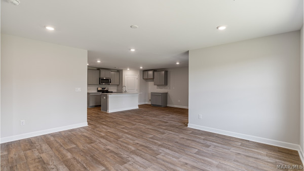 7346 Orange Blossom Way