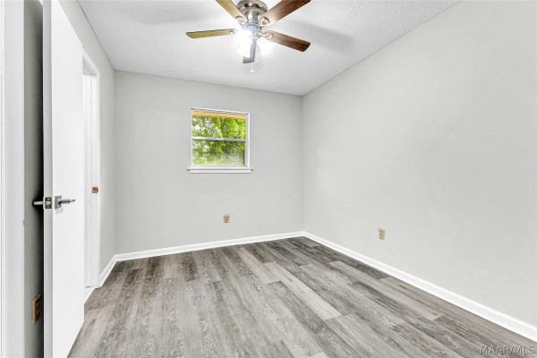 240 Clubview Drive