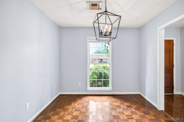 2807 Page Place