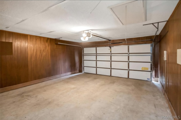 2807 Page Place