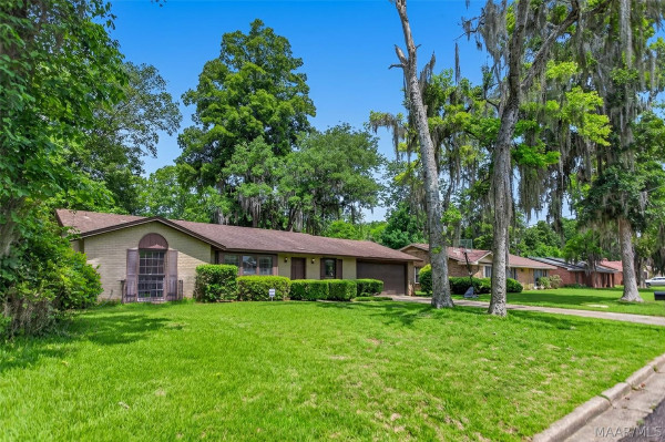 2807 Page Place