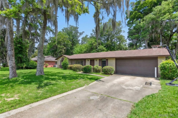 2807 Page Place
