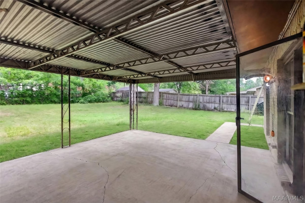 2807 Page Place