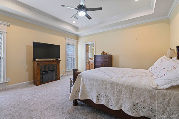 925 FIRESIDE Drive