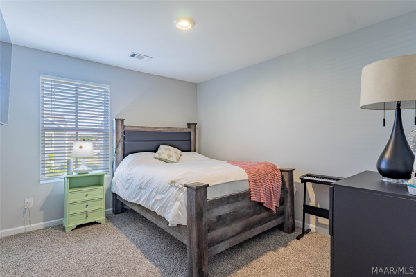 6337 Town Lane