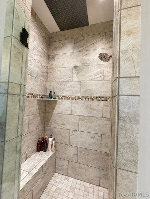 246 N Mountain Laurel Ridge