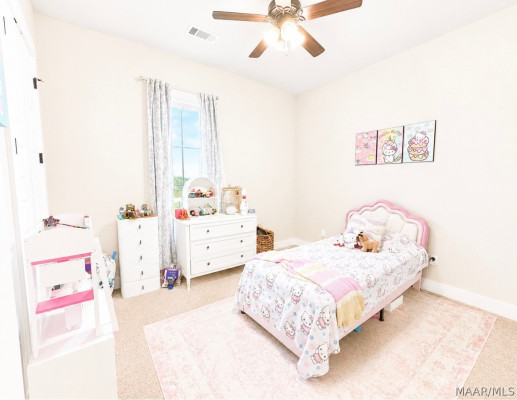 246 N Mountain Laurel Ridge