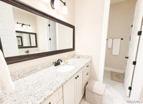 246 N Mountain Laurel Ridge