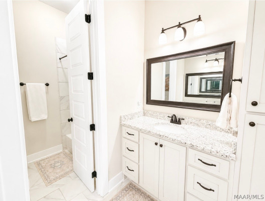 246 N Mountain Laurel Ridge