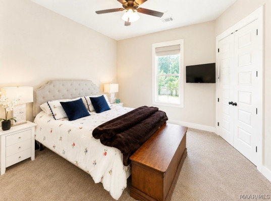 246 N Mountain Laurel Ridge