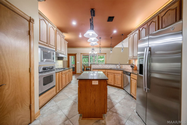 10476 Redland Road