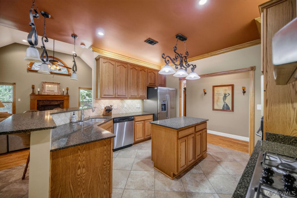 10476 Redland Road