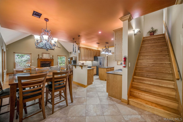 10476 Redland Road