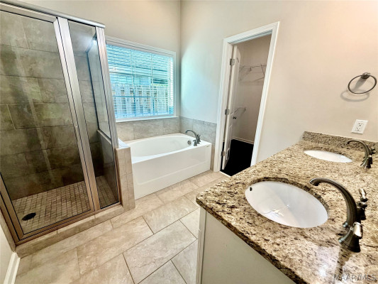 9832 Bluestone Circle