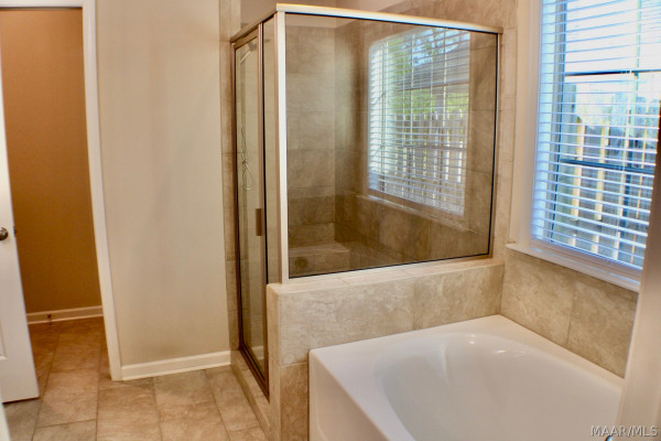 9832 Bluestone Circle