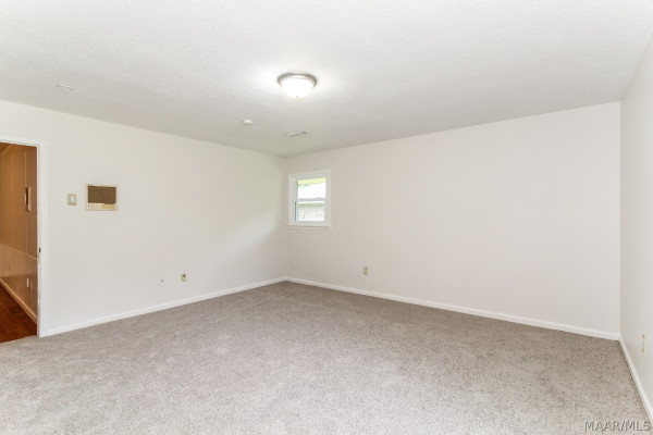 525 Lurene Circle