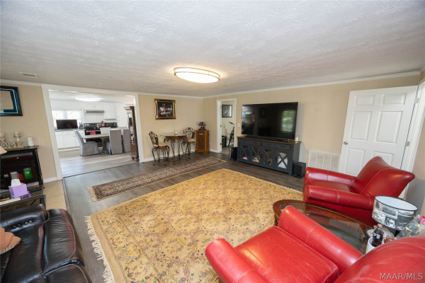 2343 Friendship Road