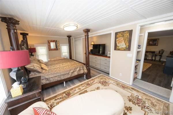 2343 Friendship Road