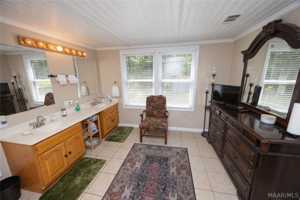 2343 Friendship Road