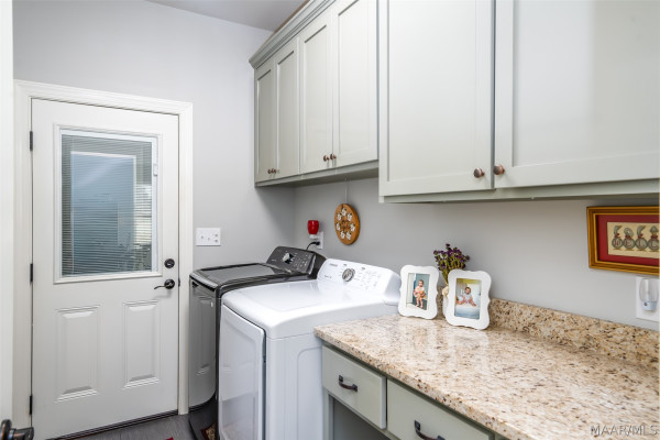 575 Mercer Road