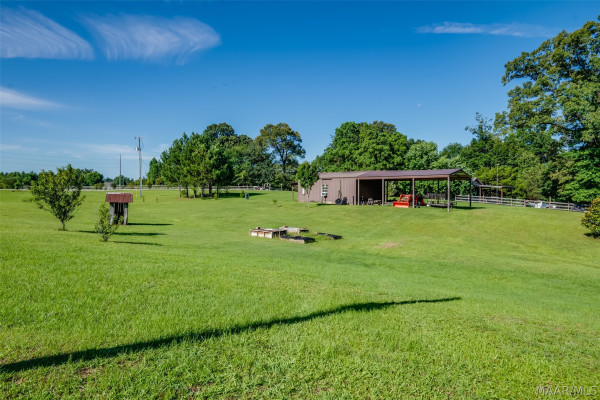 575 Mercer Road