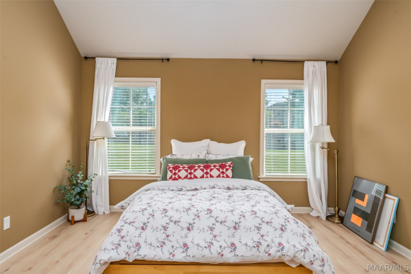 8860 PEMBERTON Park