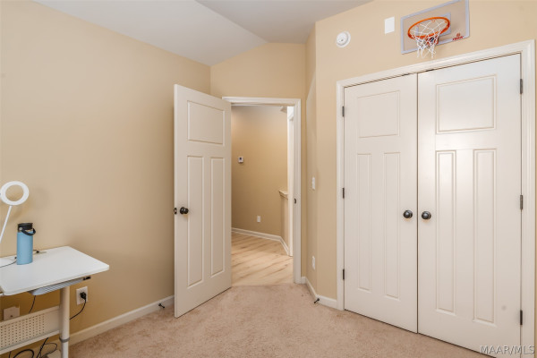 8860 PEMBERTON Park