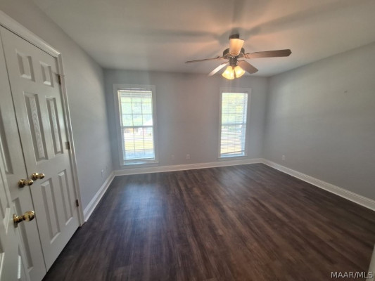 220 HILL RIDGE Drive