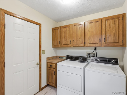 6508 Gloucester Mews