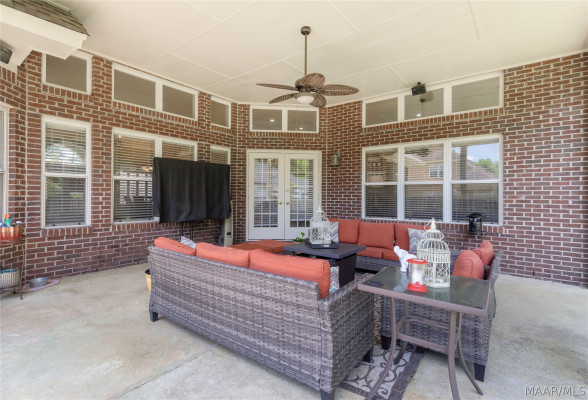 9007 Redstone Drive