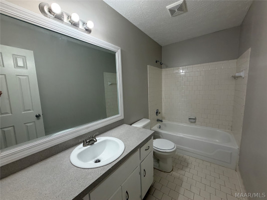 7054 EPPERSON Drive