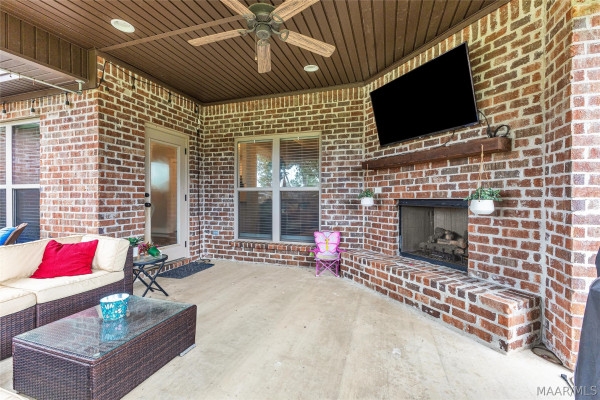 454 Wind Ridge Drive