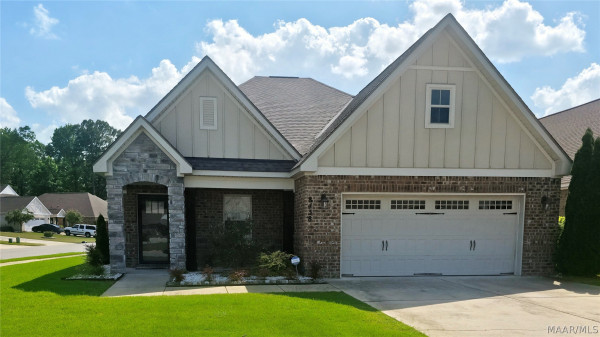 8438 Paula Trace