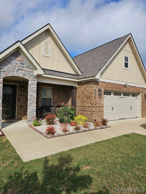 8438 Paula Trace