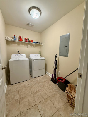 7913 Faith Lane