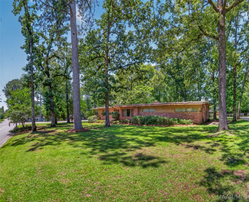 1830 HILLWOOD Drive