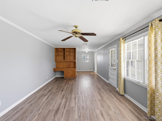 305 STERLING Drive