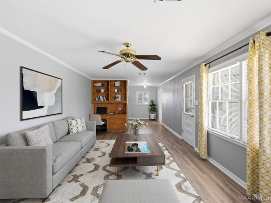 305 STERLING Drive