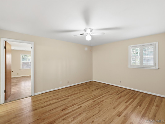 305 STERLING Drive